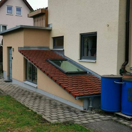 Einzelnwohnung Mit Eigenem Eingang Вайнгартен Екстериор снимка